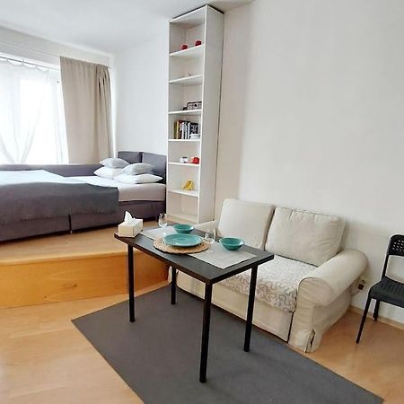 Centrum Studio Apartment With The Self-Check-In 布拉迪斯拉发 外观 照片