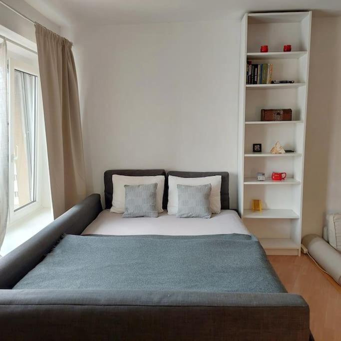 Centrum Studio Apartment With The Self-Check-In 布拉迪斯拉发 外观 照片